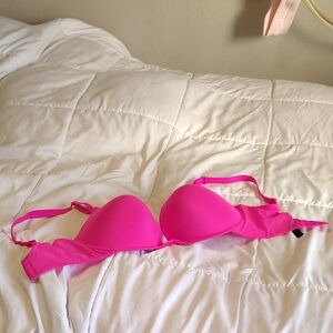 Smart & Sexy Hot Pink Bra